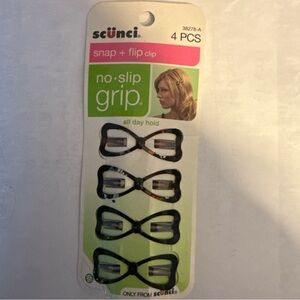 Scunci Black Snap + Flip Hair Clips